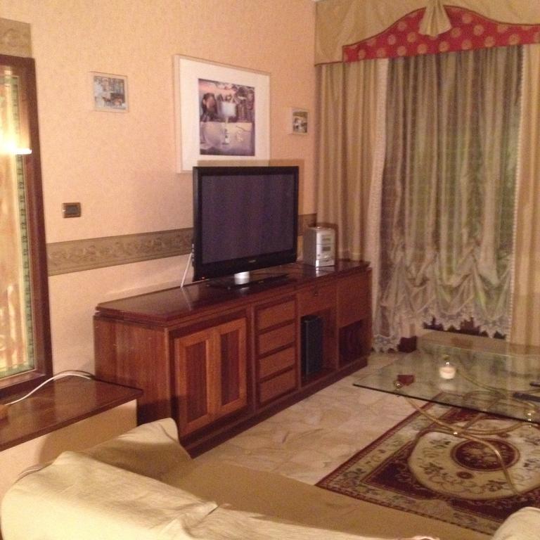Sant'Agata Li Battiati B&B Il Bagolaro Dell'Etna المظهر الخارجي الصورة