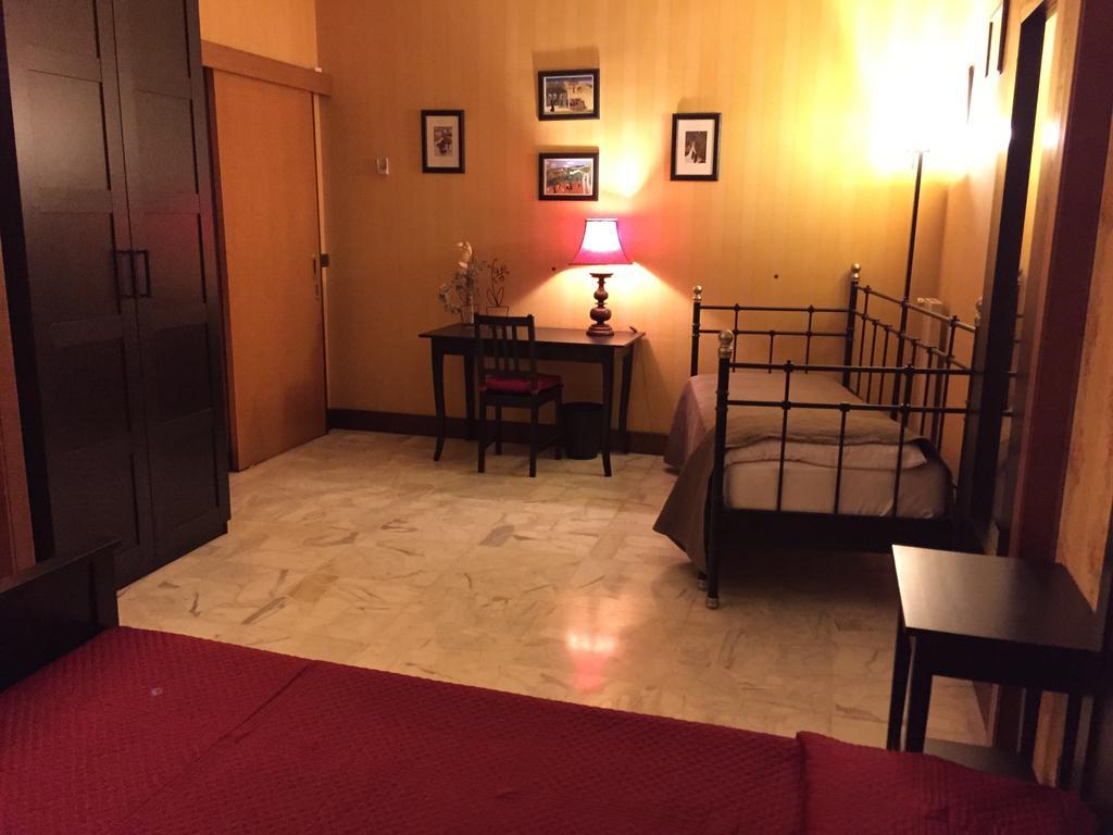 Sant'Agata Li Battiati B&B Il Bagolaro Dell'Etna الغرفة الصورة