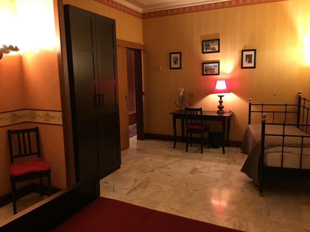 Sant'Agata Li Battiati B&B Il Bagolaro Dell'Etna الغرفة الصورة
